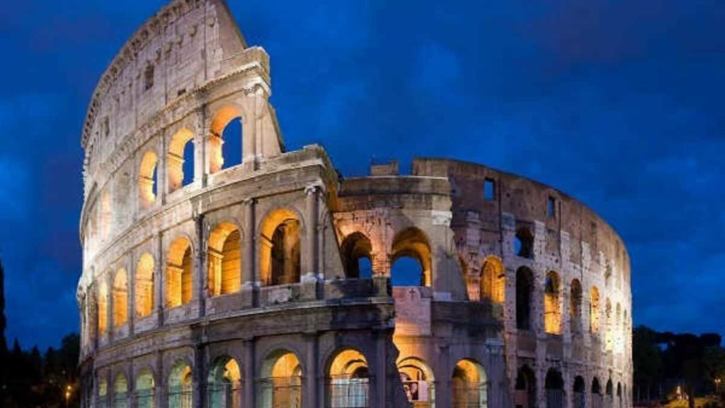 duniya ke saat ajoobe The Roman Colosseum Photos 
